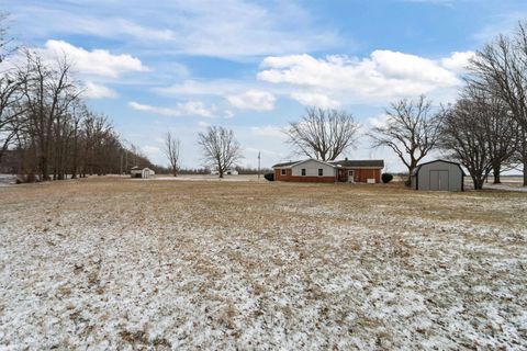 Tiny photo for 5516 E 500 SOUTH, Kokomo, IN 46902 (MLS # 202601964)