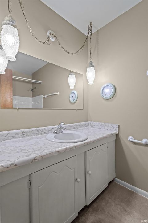 Tiny photo for 5516 E 500 SOUTH, Kokomo, IN 46902 (MLS # 202601964)