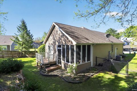 Tiny photo for 53394 Stoneridge Street, South Bend, IN 46637 (MLS # 202617677)