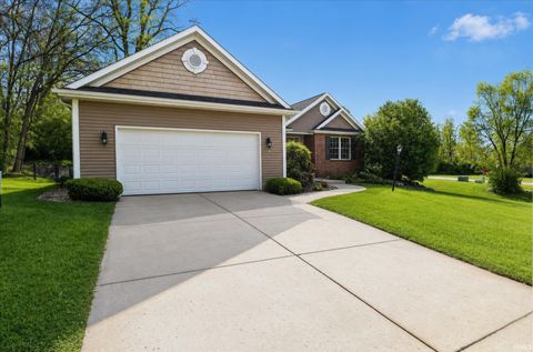 Tiny photo for 53394 Stoneridge Street, South Bend, IN 46637 (MLS # 202617677)