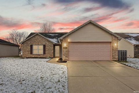 Photo of 3920 Amethyst Drive, Lafayette, IN 47909 (MLS # 202601284)