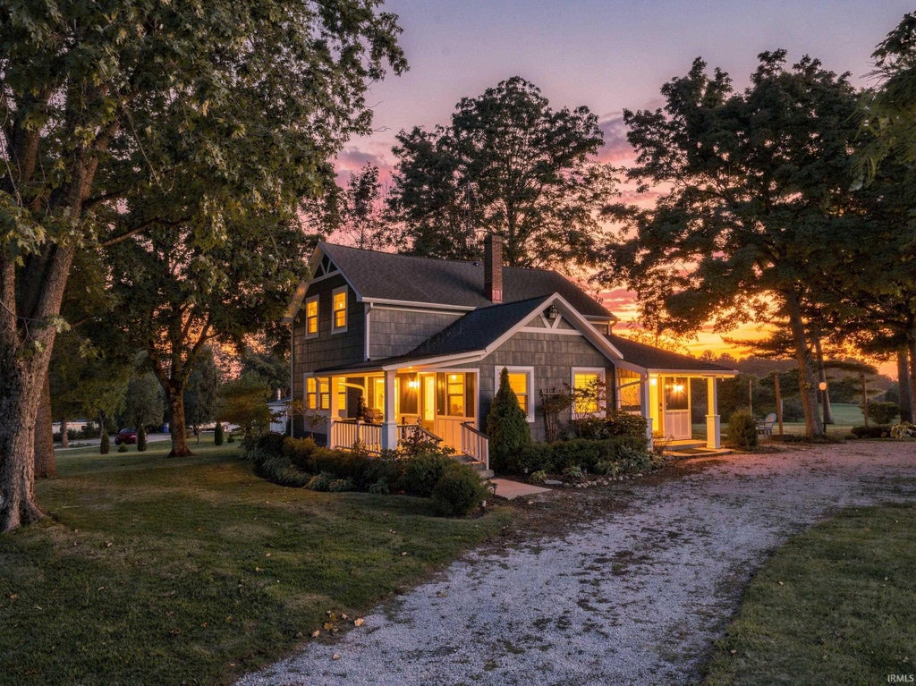 Photo of 3115 N 350 E Road, Columbia City, IN 46725 (MLS # 202641442)