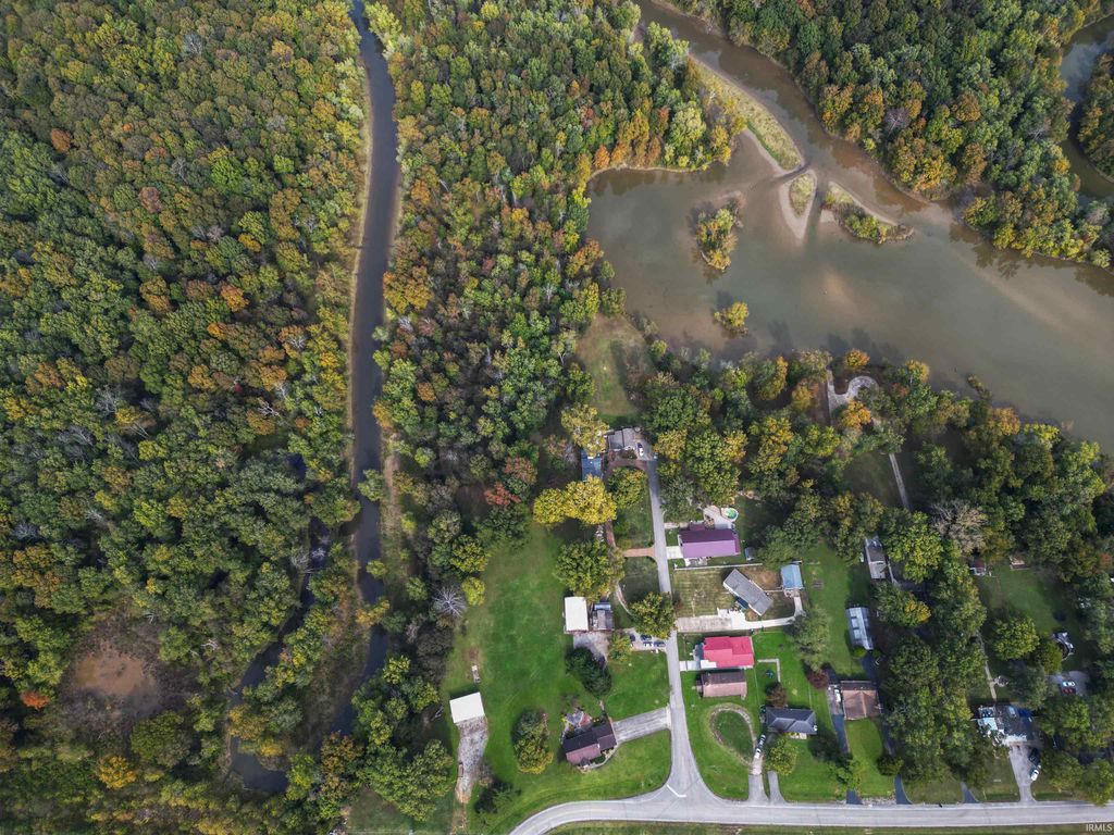 Photo of 6977 Boyer Road, Newburgh, IN 47630 (MLS # 202543781)