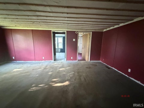 Tiny photo for 517 E 4Th Street, Hartford City, IN 47348 (MLS # 202626275)