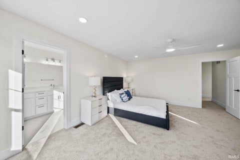 Tiny photo for 1114 Beacon Drive, Mishawaka, IN 46544 (MLS # 202641938)