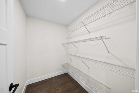 Tiny photo for 1114 Beacon Drive, Mishawaka, IN 46544 (MLS # 202641938)