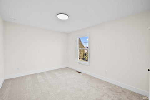 Tiny photo for 1114 Beacon Drive, Mishawaka, IN 46544 (MLS # 202641938)