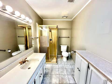 Tiny photo for 221 Fairway Drive, Evansville, IN 47710 (MLS # 202604813)