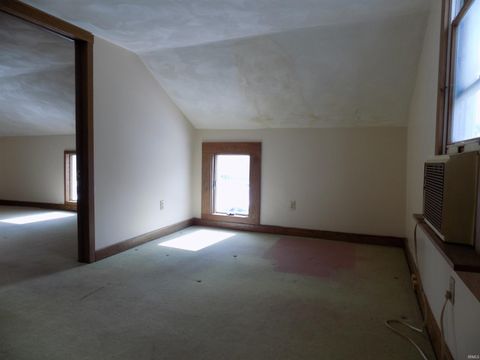 Tiny photo for 510 W Franklin Street, Elkhart, IN 46516 (MLS # 202605674)