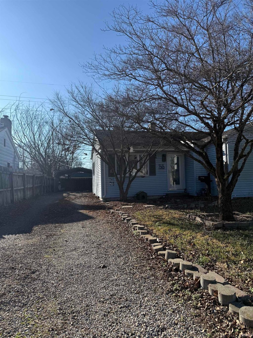 Photo of 2505 Ravenswood Drive, Evansville, IN 47714 (MLS # 202600602)