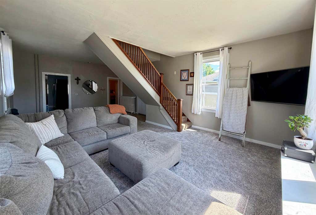 Photo of 213 S 19th Street, Elwood, IN 46036 (MLS # 202631111)