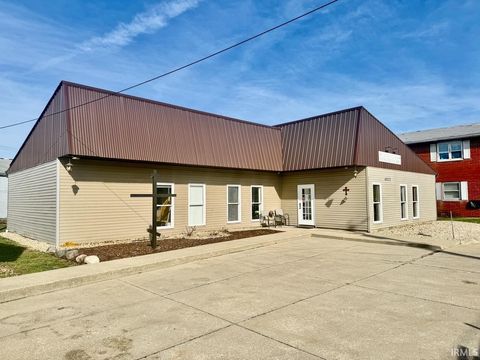 Photo of 4023 N Rosewood Avenue, Muncie, IN 47304 (MLS # 202610156)