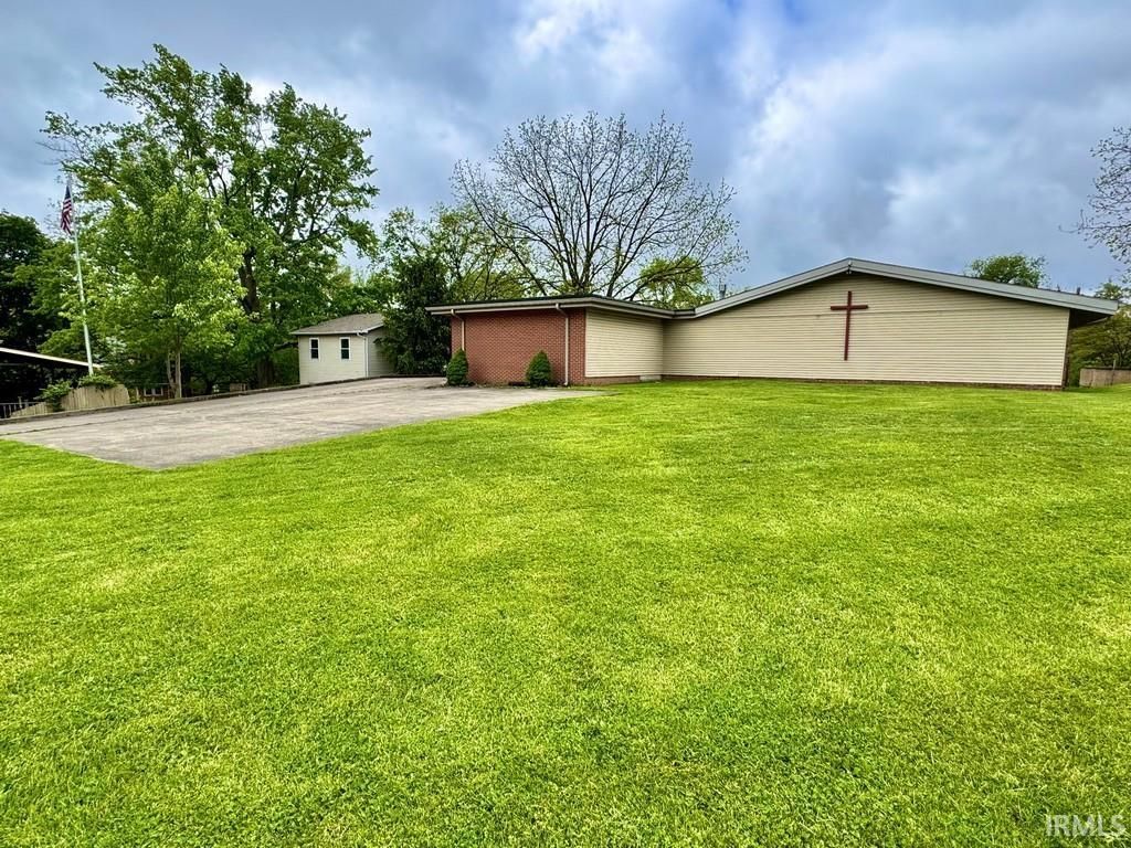 Photo of 423 S 11Th Street, New Castle, IN 47362 (MLS # 202616482)