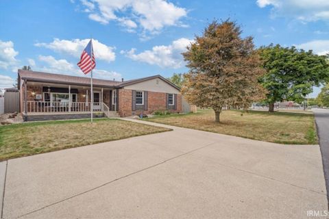 Photo of 325 E COLLEGE Street, Russiaville, IN 46979 (MLS # 202541976)