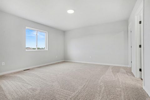 Tiny photo for 25556 Scent Trail, South Bend, IN 46628 (MLS # 202618691)