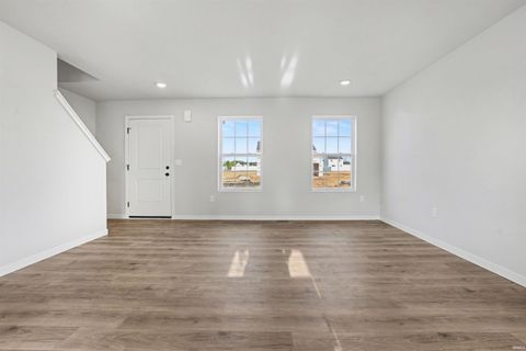 Tiny photo for 25556 Scent Trail, South Bend, IN 46628 (MLS # 202618691)