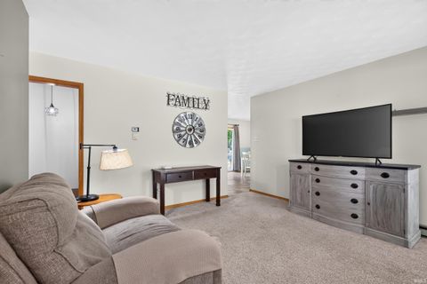 Tiny photo for 3810 Chestnut Court, Lafayette, IN 47905 (MLS # 202629739)
