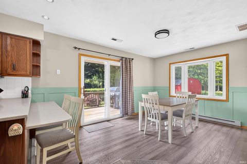 Tiny photo for 3810 Chestnut Court, Lafayette, IN 47905 (MLS # 202629739)