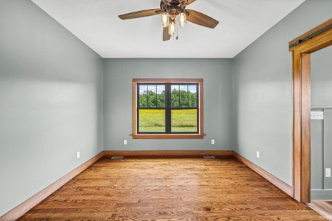 Tiny photo for 8545 W County Rd 1000 N, Rossville, IN 46065 (MLS # 202639090)