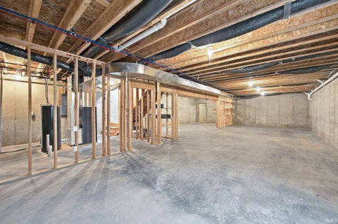 Tiny photo for 8545 W County Rd 1000 N, Rossville, IN 46065 (MLS # 202639090)