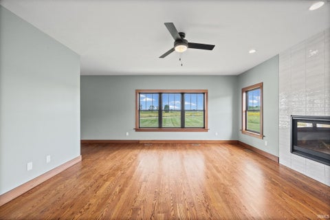 Tiny photo for 8545 W County Rd 1000 N, Rossville, IN 46065 (MLS # 202639090)