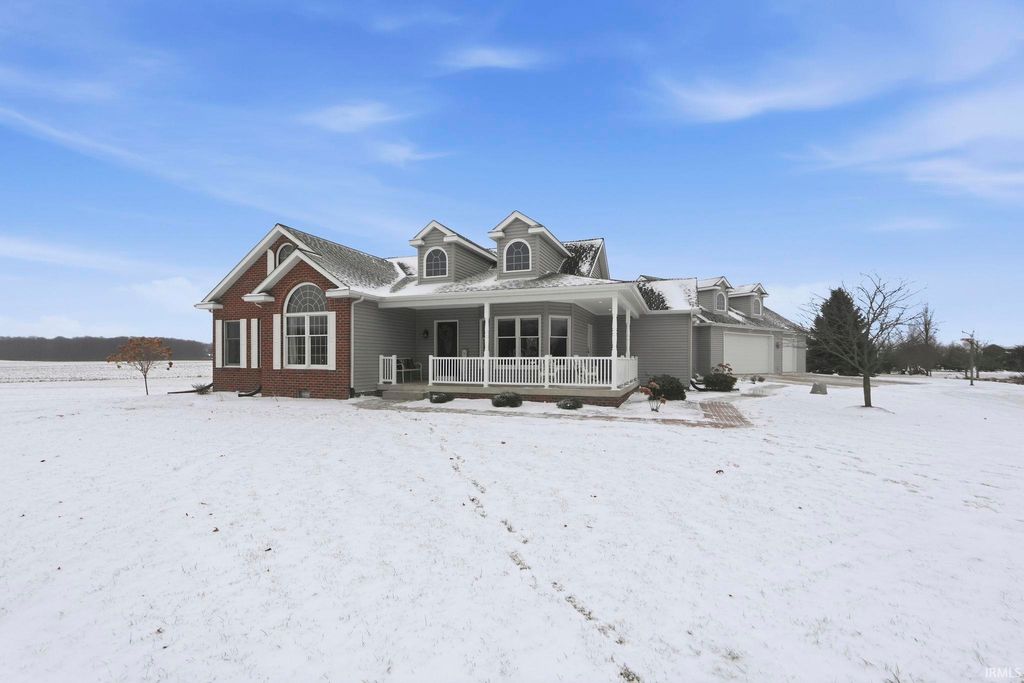 Photo of 1626 E Keiser Road, Columbia City, IN 46725 (MLS # 202600014)