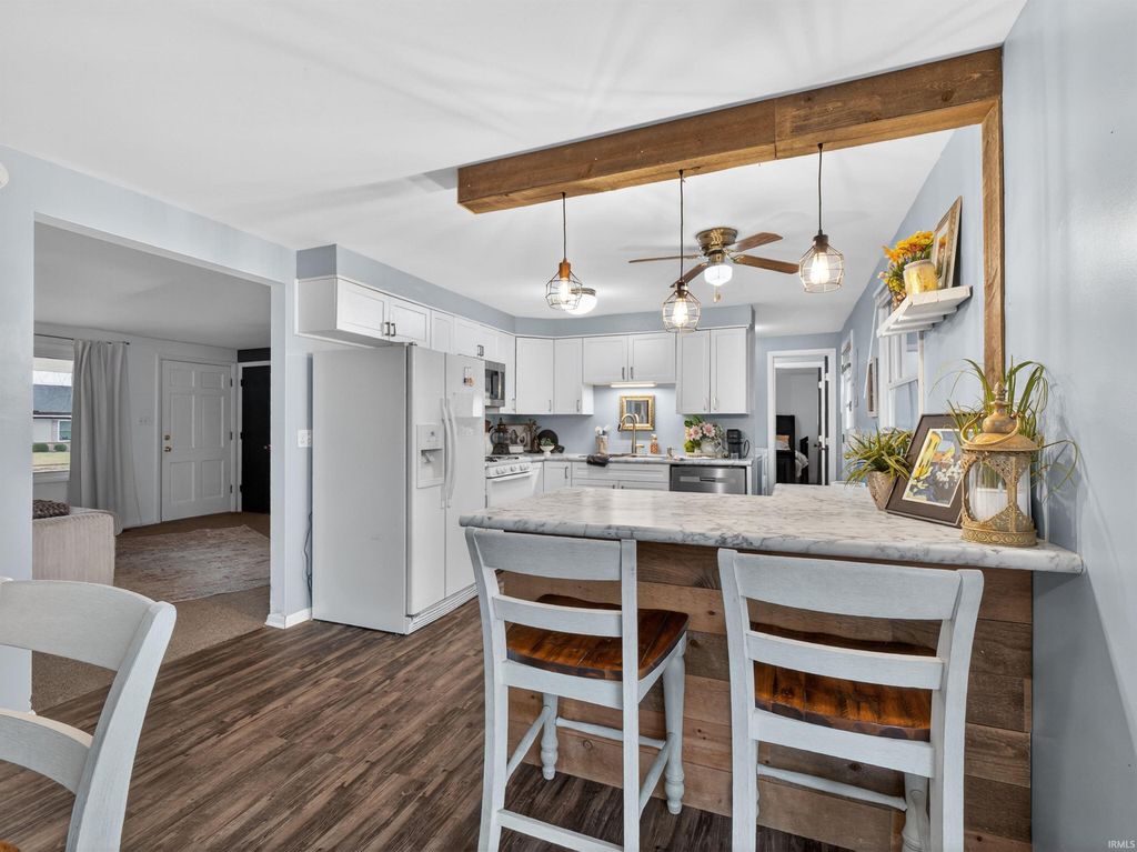 Photo of 3417 Montana Drive, Fort Wayne, IN 46815 (MLS # 202605529)