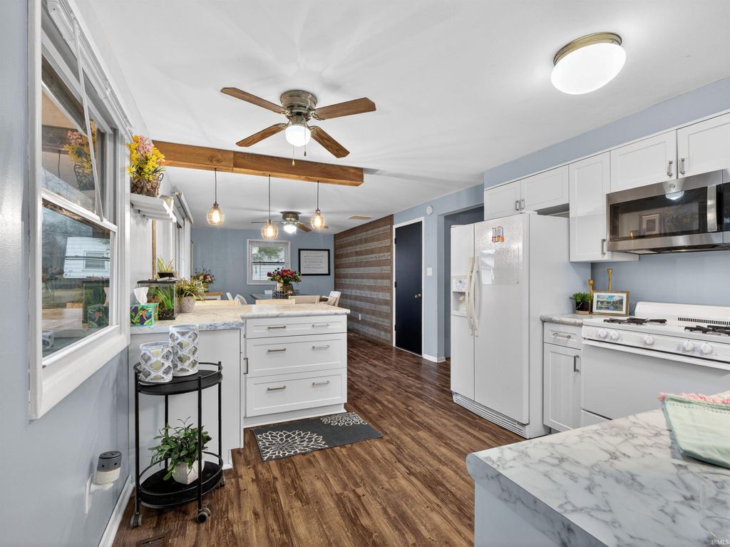 Photo of 3417 Montana Drive, Fort Wayne, IN 46815 (MLS # 202605529)