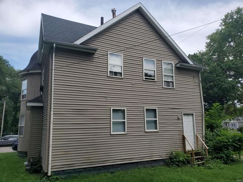 Tiny photo for 1711 S Saint Joseph Street, South Bend, IN 46613 (MLS # 202627820)
