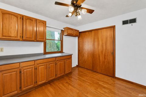 Tiny photo for 7453 S 500 W, Rossville, IN 46065 (MLS # 202621105)