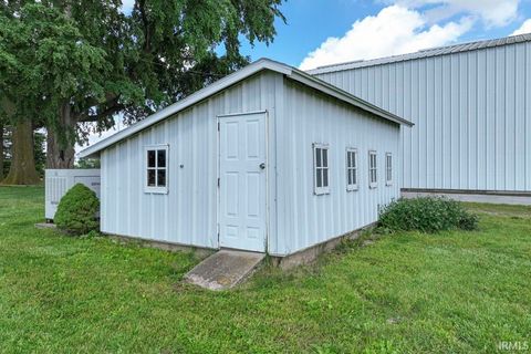 Tiny photo for 7453 S 500 W, Rossville, IN 46065 (MLS # 202621105)