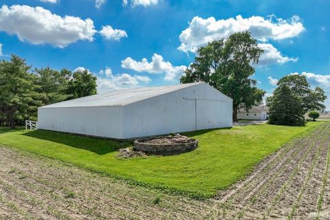 Tiny photo for 7453 S 500 W, Rossville, IN 46065 (MLS # 202621105)