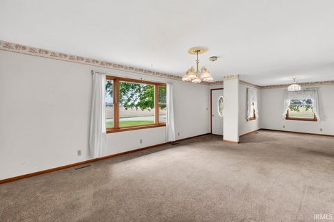 Tiny photo for 7453 S 500 W, Rossville, IN 46065 (MLS # 202621105)