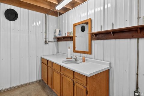 Tiny photo for 7453 S 500 W, Rossville, IN 46065 (MLS # 202621105)