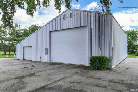 Tiny photo for 7453 S 500 W, Rossville, IN 46065 (MLS # 202621105)