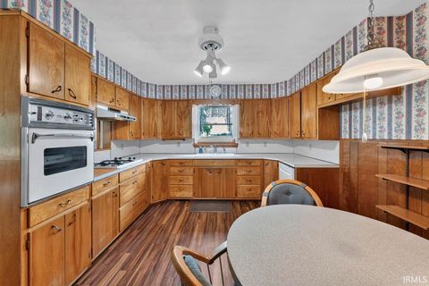 Tiny photo for 7453 S 500 W, Rossville, IN 46065 (MLS # 202621105)