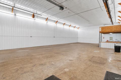 Tiny photo for 7453 S 500 W, Rossville, IN 46065 (MLS # 202621105)