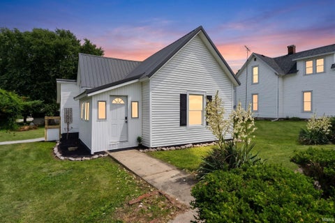 Tiny photo for 305 S Madison Street, Darlington, IN 47940 (MLS # 202623393)