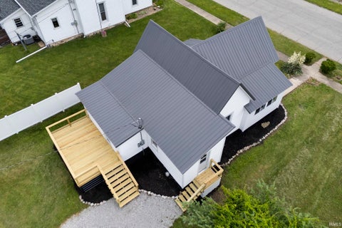 Tiny photo for 305 S Madison Street, Darlington, IN 47940 (MLS # 202623393)