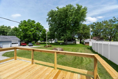 Tiny photo for 305 S Madison Street, Darlington, IN 47940 (MLS # 202623393)