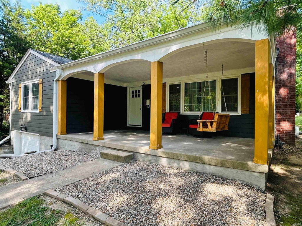 Photo of 307 Greenwood Avenue, Greencastle, IN 46135 (MLS # 202636239)