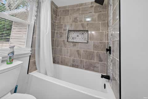 Tiny photo for 1018 Pleasant Hill HL, Logansport, IN 46947 (MLS # 202634277)