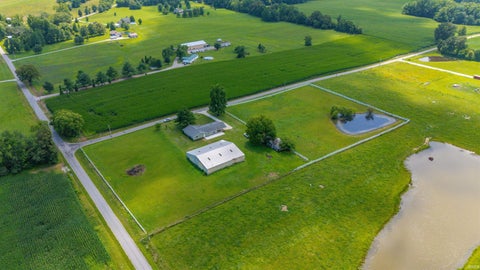 Tiny photo for 2444 Metzger Road, Boonville, IN 47601 (MLS # 202626049)