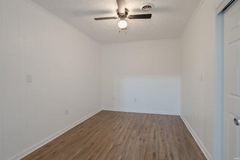 Tiny photo for 2444 Metzger Road, Boonville, IN 47601 (MLS # 202626049)
