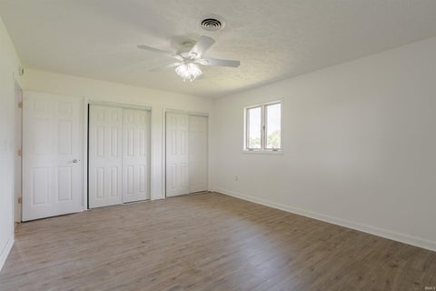 Tiny photo for 2444 Metzger Road, Boonville, IN 47601 (MLS # 202626049)