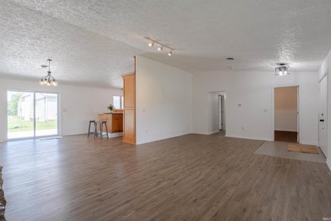 Tiny photo for 2444 Metzger Road, Boonville, IN 47601 (MLS # 202626049)