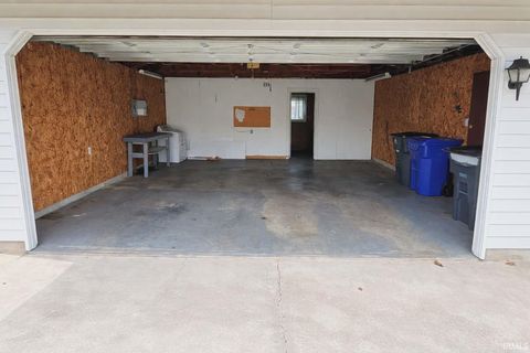 Tiny photo for 1312 S Jay Street, Kokomo, IN 46902 (MLS # 202612975)