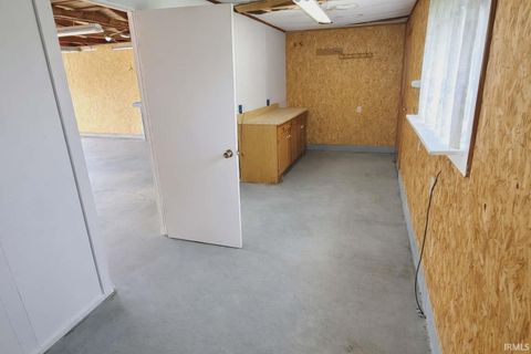 Tiny photo for 1312 S Jay Street, Kokomo, IN 46902 (MLS # 202612975)