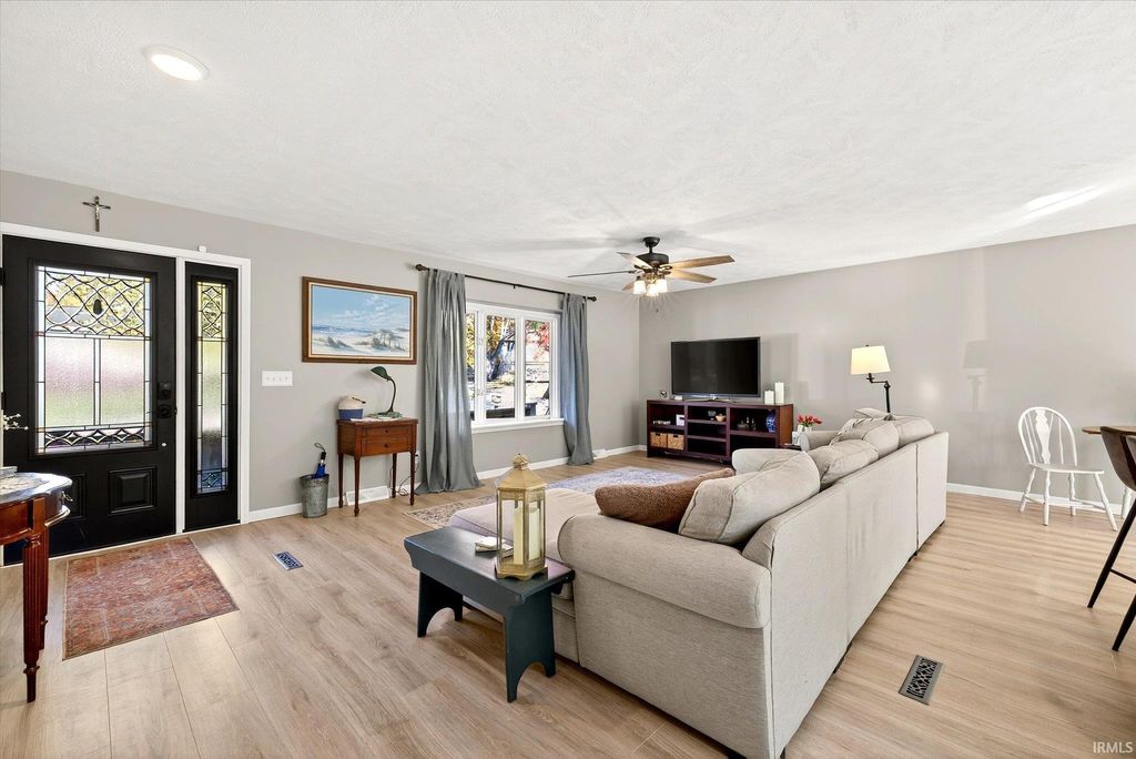 Photo of 3512 S Wellington Drive, Bloomington, IN 47401 (MLS # 202544447)