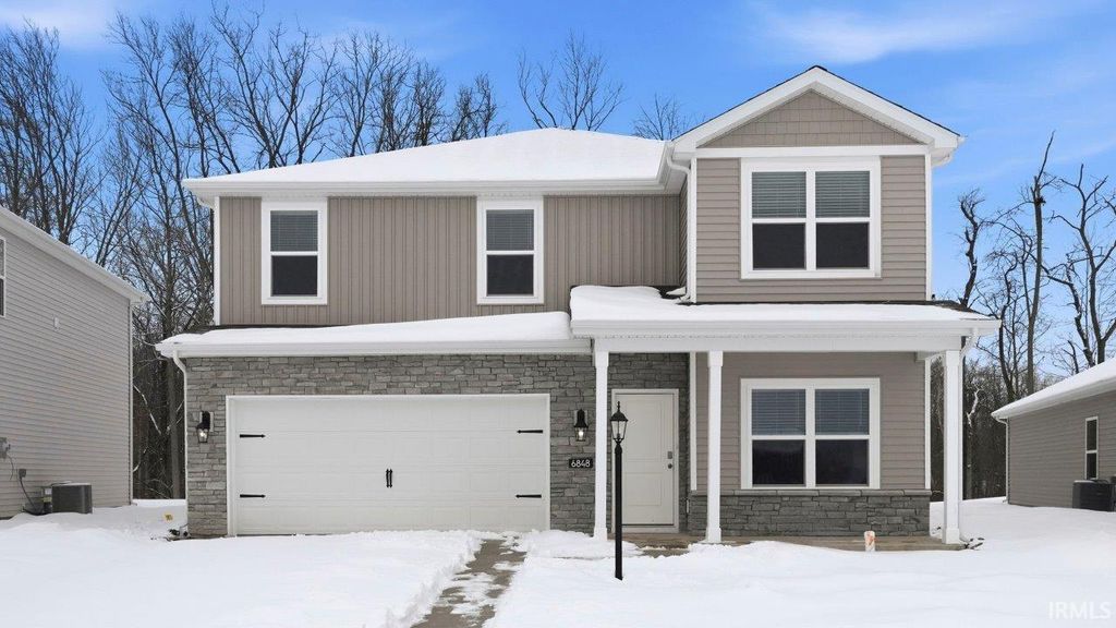 Photo of 6848 Jerome Park Place, Fort Wayne, IN 46835 (MLS # 202544081)